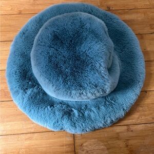 Urban Outfitters - Faux Fur Bucket Hat